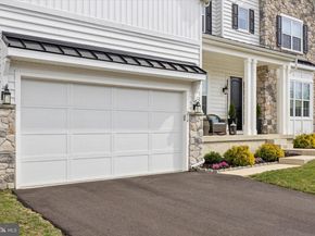 214 Grove Valley Court, Chalfont PA 18914