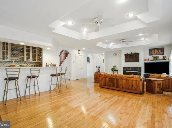 9454 Seven Locks Road, Bethesda MD 20817