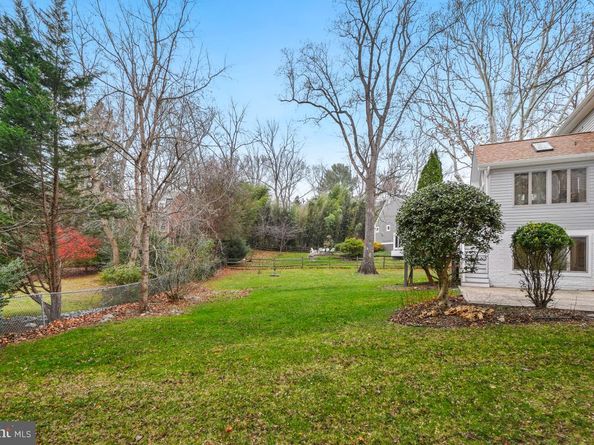 9454 Seven Locks Road, Bethesda MD 20817