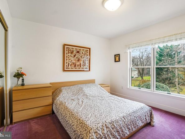 9454 Seven Locks Road, Bethesda MD 20817