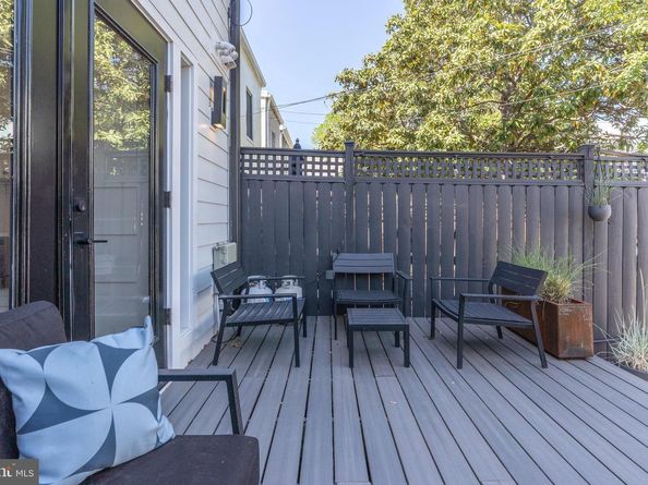 430 15TH Street SE, Washington DC 20003