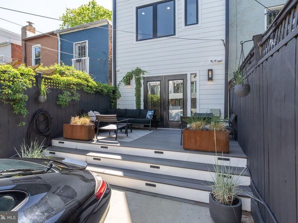 430 15TH Street SE, Washington DC 20003