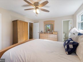938 Jamison, Warminster PA 18974