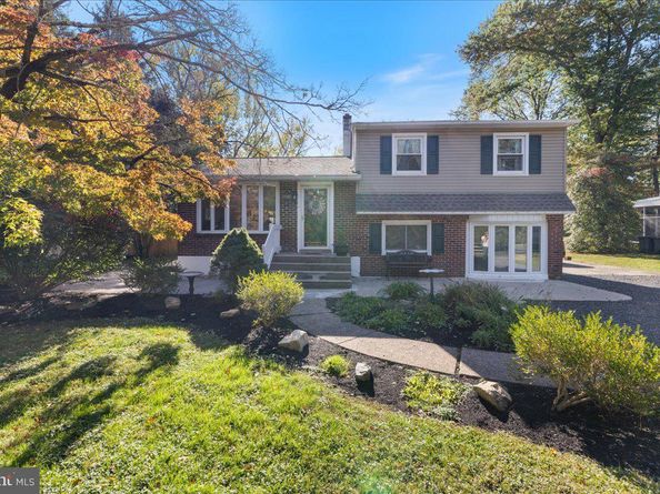 938 Jamison, Warminster PA 18974