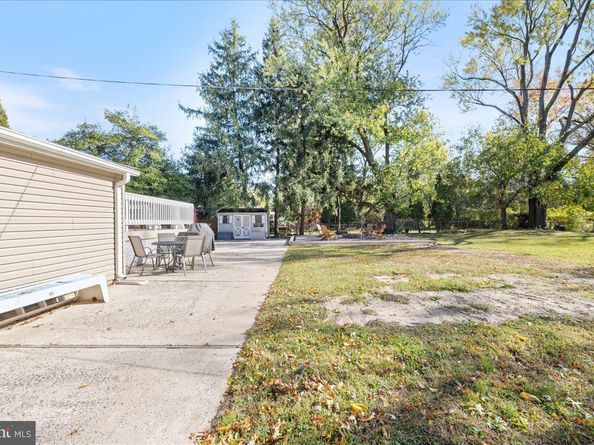 938 Jamison, Warminster PA 18974