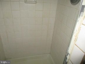 9612 Convert Ave, Philadelphia PA 19114