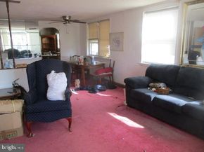 9612 Convert Ave, Philadelphia PA 19114