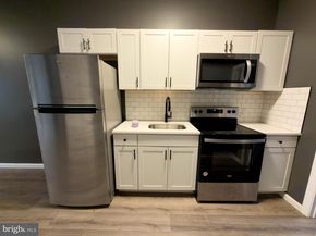 826 N Union Street, Philadelphia PA 19104