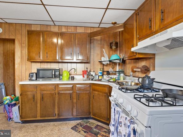 2338 S 16TH Street, Philadelphia PA 19145