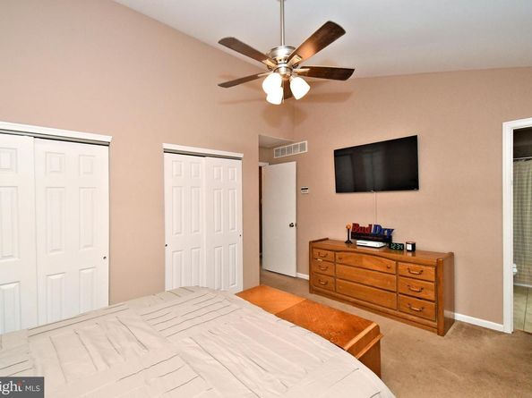 1050 Village Drive, Croydon PA 19021