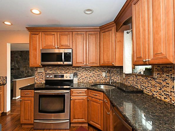 1050 Village Drive, Croydon PA 19021