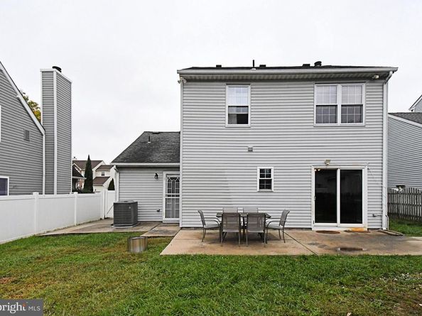 1050 Village Drive, Croydon PA 19021