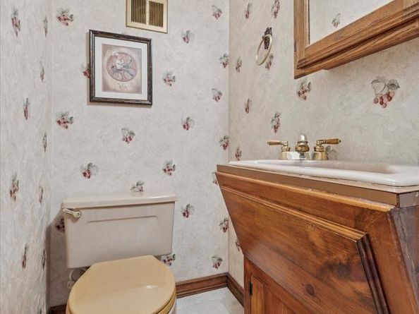 3416 Holyoke Road, Philadelphia PA 19114