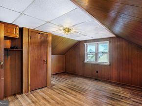 525 Kelly Avenue, Woodlyn PA 19094