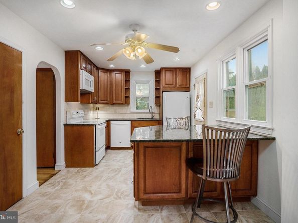 525 Kelly Avenue, Woodlyn PA 19094