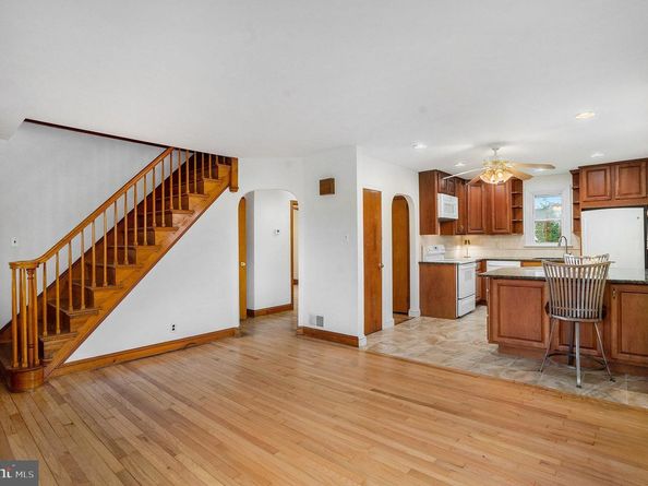 525 Kelly Avenue, Woodlyn PA 19094