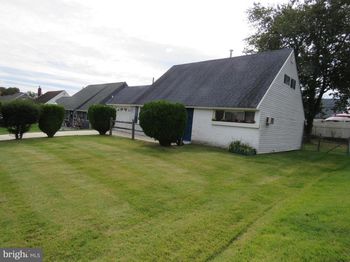 35 Parkside Circle