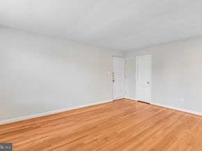 1404 12TH Street N 32, Arlington VA 22209