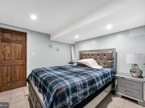 18 Elm Avenue, Upper Darby PA 19082