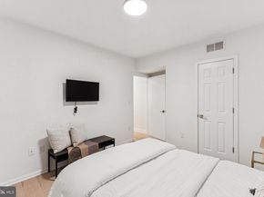 2504 E York Street, Philadelphia PA 19125