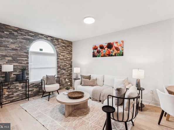 2504 E York Street, Philadelphia PA 19125