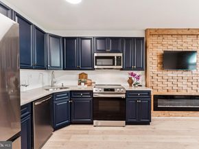 2504 E York Street, Philadelphia PA 19125