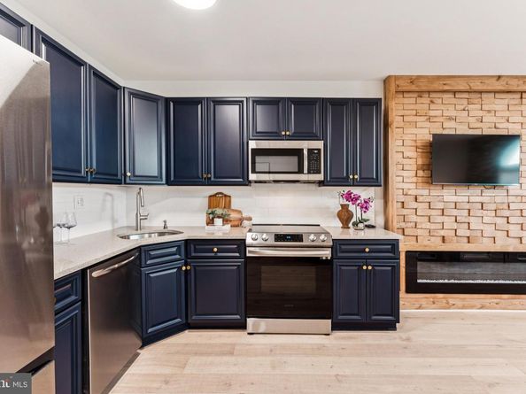 2504 E York Street, Philadelphia PA 19125