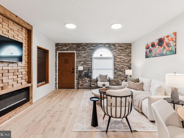 2504 E York Street, Philadelphia PA 19125