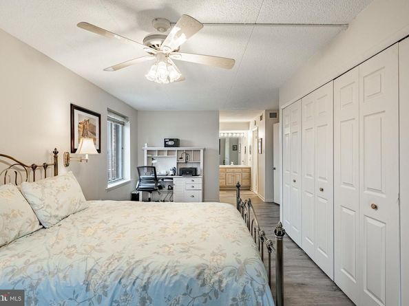 11004 Valley Forge Circle 1004, King Of Prussia PA 19406