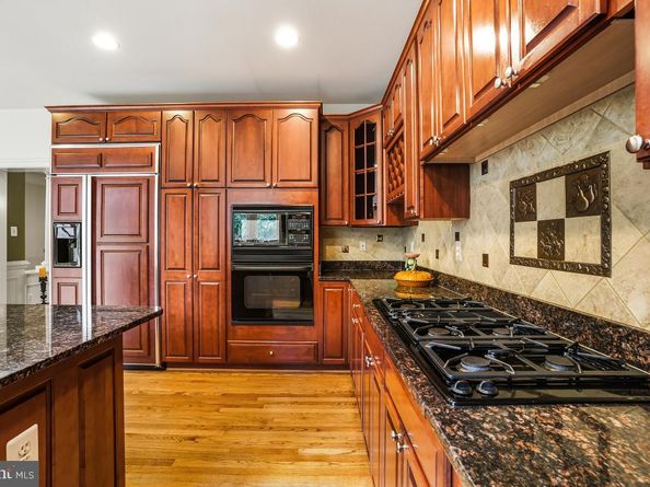 5406 Spruce Tree Avenue, Bethesda MD 20814