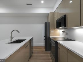 2524 41st Street NW UNIT 2, Washington DC 20007