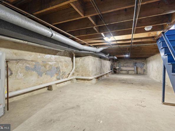 3414 Wallace Street, Philadelphia PA 19104