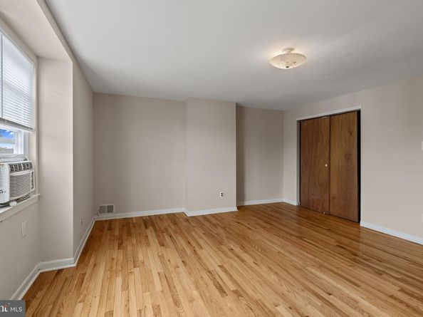 3414 Wallace Street, Philadelphia PA 19104