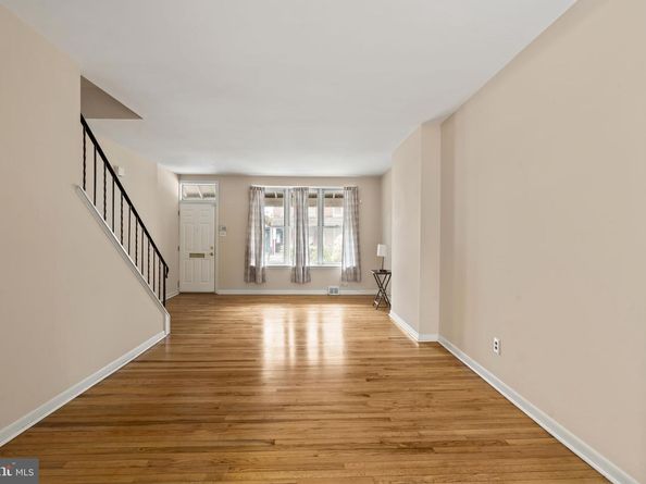 3414 Wallace Street, Philadelphia PA 19104