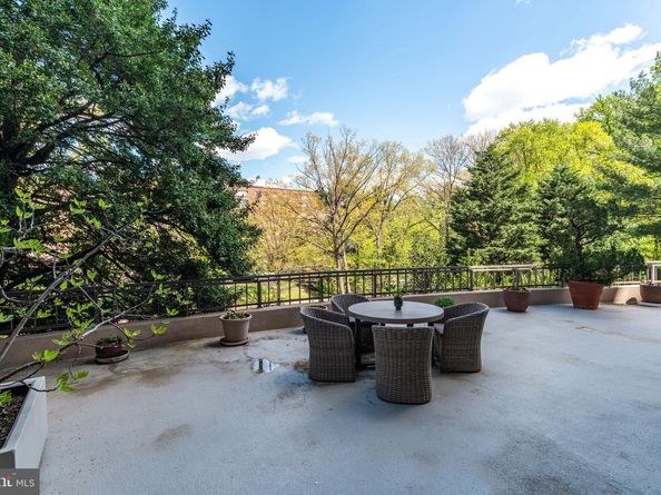 4200 Massachusetts Avenue NW UNIT 106, Washington DC 20016