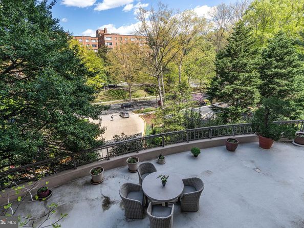 4200 Massachusetts Avenue NW UNIT 106, Washington DC 20016