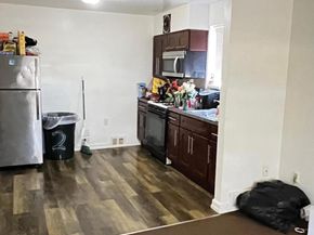 182 W Roosevelt Boulevard, Philadelphia PA 19120