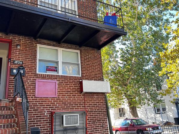 182 W Roosevelt Boulevard, Philadelphia PA 19120