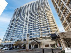 2001 Hamilton 2001, Philadelphia PA 19130