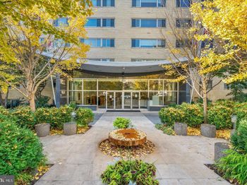 4600 Connecticut Avenue NW