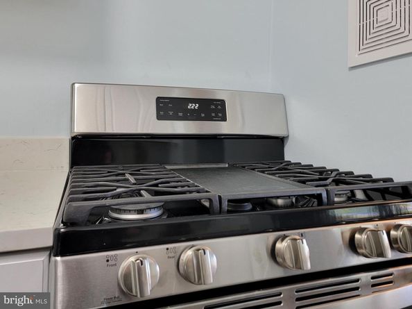 7602 Savannah Street 204, Falls Church VA 22043