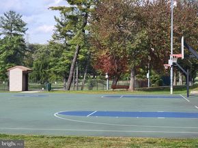 7602 Savannah Street 204, Falls Church VA 22043