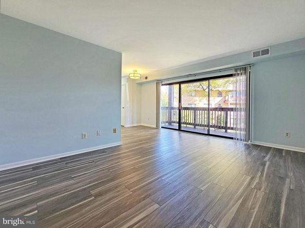 7602 Savannah Street 204, Falls Church VA 22043