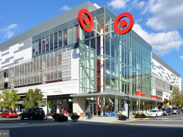 7602 Savannah Street 204, Falls Church VA 22043