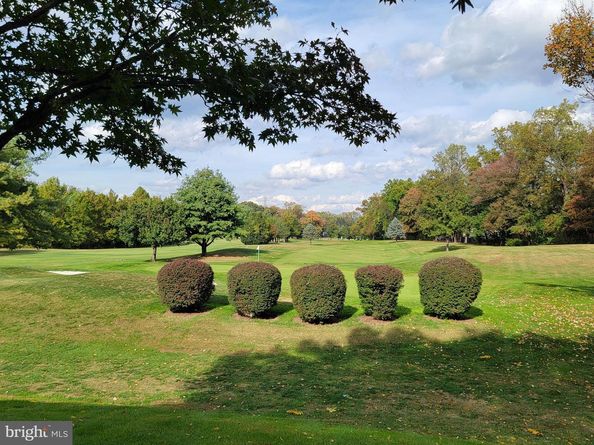 7602 Savannah Street 204, Falls Church VA 22043