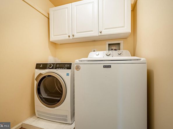 307 B000 Summit Drive B, Bryn Mawr PA 19010