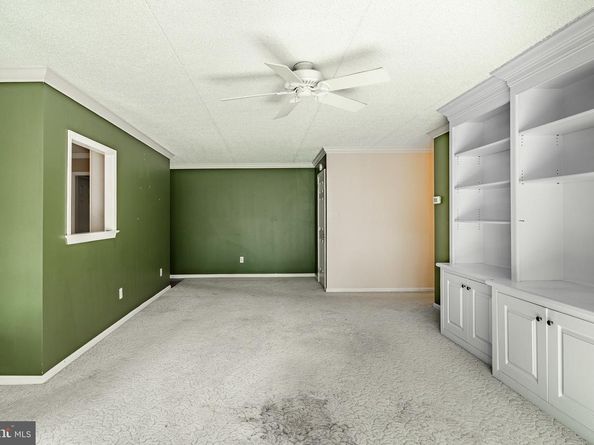 307 B000 Summit Drive B, Bryn Mawr PA 19010