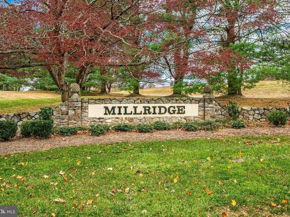 307 B000 Summit Drive B, Bryn Mawr PA 19010