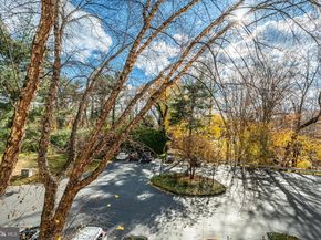 307 B000 Summit Drive B, Bryn Mawr PA 19010