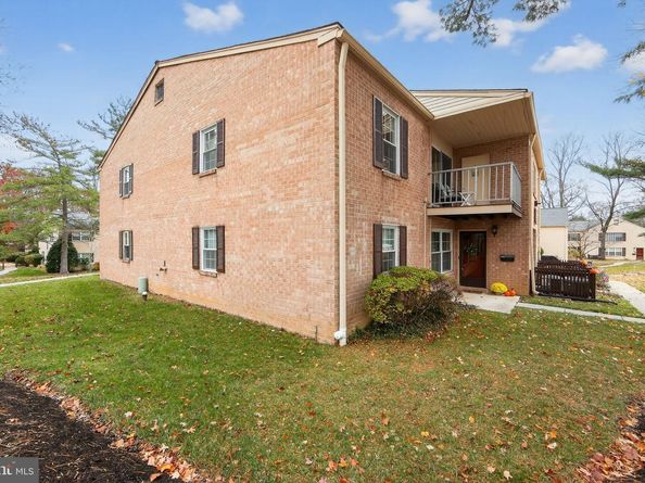 363 Old Forge Crossing 363, Devon PA 19333